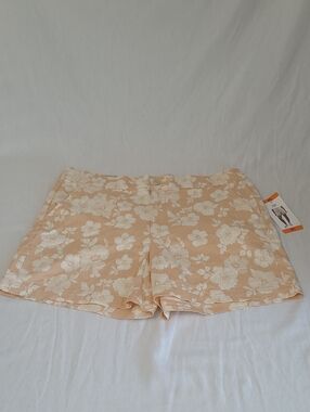 NWT JACHS Girlfriend Peach Floral Chino Shorts